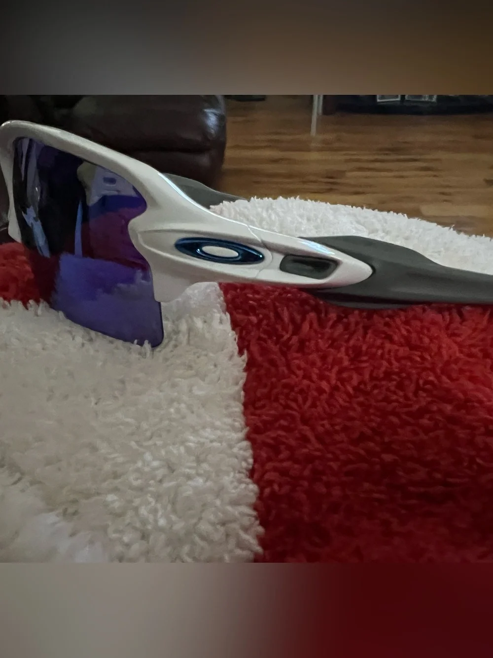 🎇🎇Oakley Flak 2.0 Sunglasses..